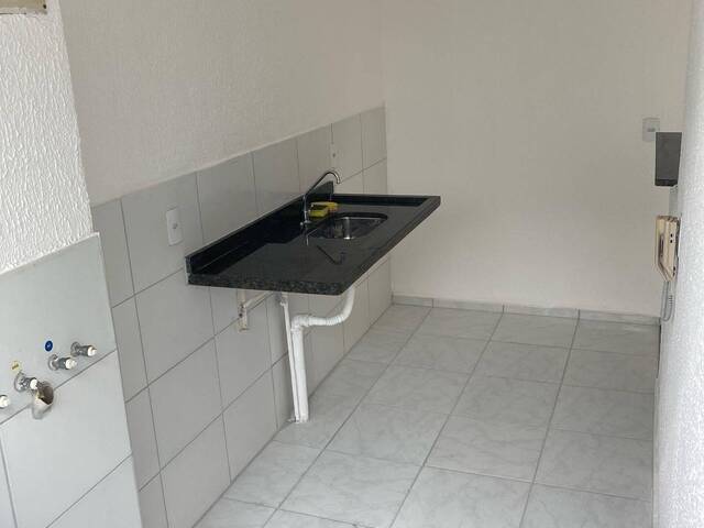 Apartamento para Venda em Campos dos Goytacazes - 3
