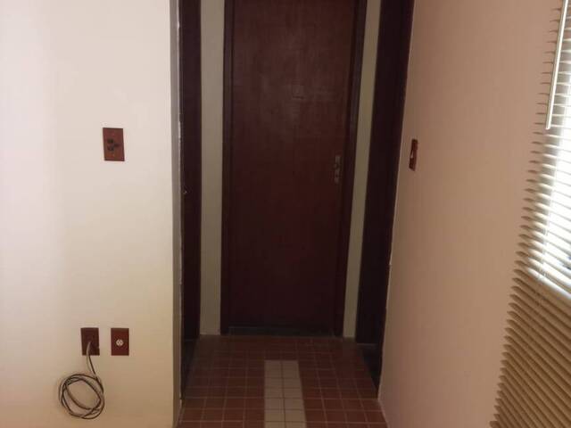 #182 - Apartamento para Venda em Campos dos Goytacazes - RJ