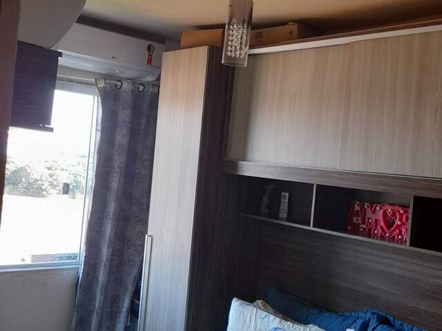 #199 - Apartamento para Venda em Campos dos Goytacazes - RJ