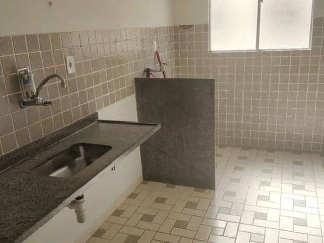 Apartamento para Venda em Campos dos Goytacazes - 2