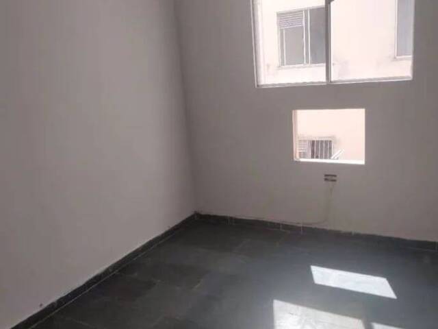 Apartamento para Venda em Campos dos Goytacazes - 4