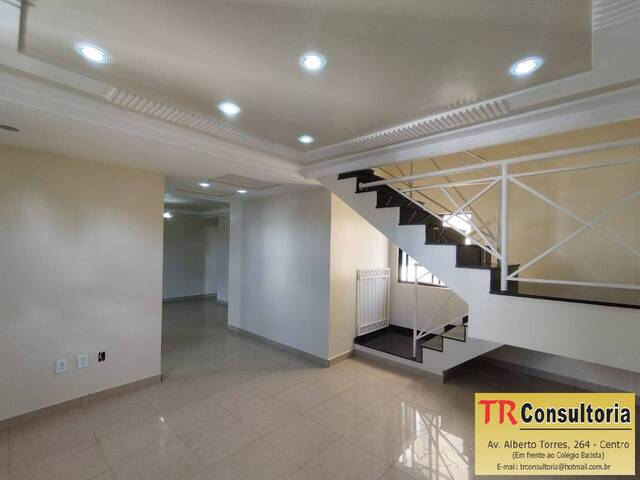 #236 - Apartamento para Venda em Campos dos Goytacazes - RJ