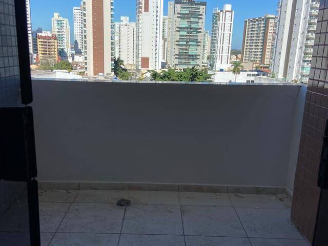 Apartamento para Venda em Campos dos Goytacazes - 3