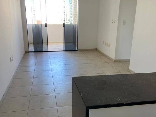 Apartamento para Venda em Campos dos Goytacazes - 4