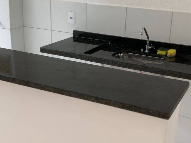 #280 - Apartamento para Venda em Campos dos Goytacazes - RJ