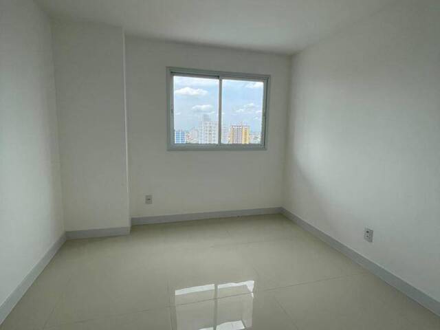 #303 - Apartamento para Venda em Campos dos Goytacazes - RJ - 3