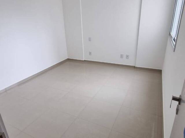 #306 - Apartamento para Venda em Campos dos Goytacazes - RJ - 2