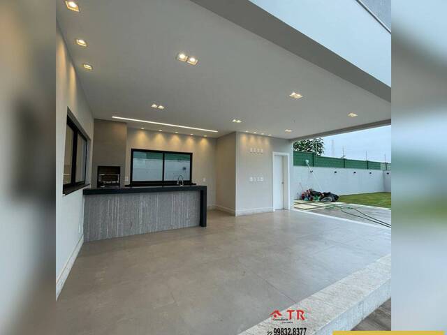 #193 - Casa para Venda em Campos dos Goytacazes - RJ