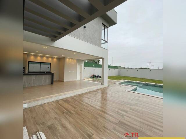 Casa para Venda em Campos dos Goytacazes - 4