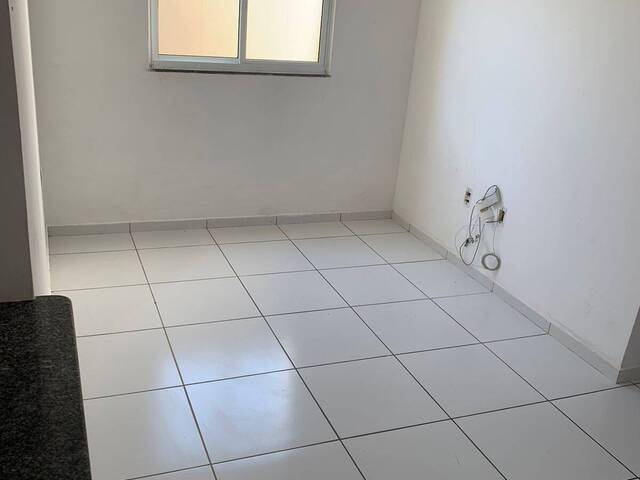 #330 - Apartamento para Locação em Campos dos Goytacazes - RJ - 1