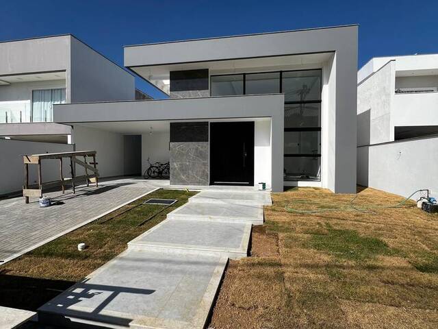 #339 - Casa para Venda em Campos dos Goytacazes - RJ
