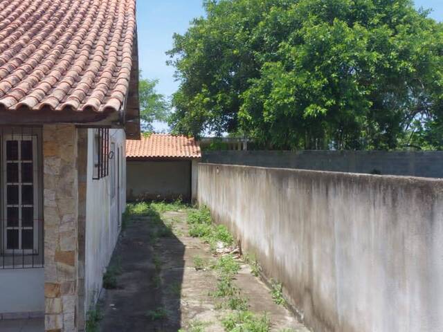 Casa para Venda em Campos dos Goytacazes - 2