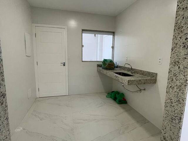 Casa para Venda em Campos dos Goytacazes - 2