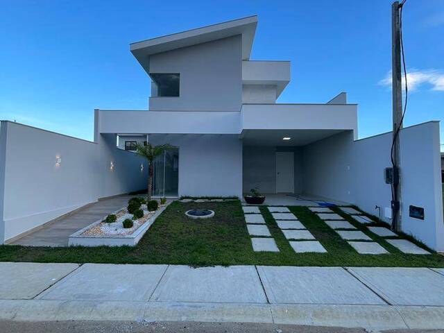 #383 - Casa para Venda em Campos dos Goytacazes - RJ