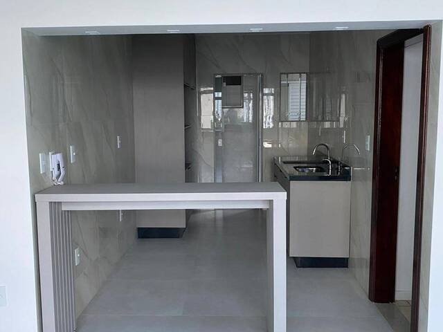 #392 - Apartamento para Locação em Campos dos Goytacazes - RJ - 1