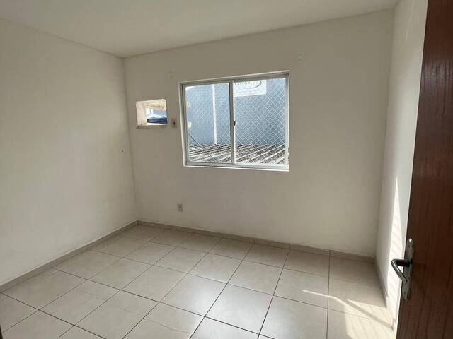 Apartamento para Venda em Campos dos Goytacazes - 4