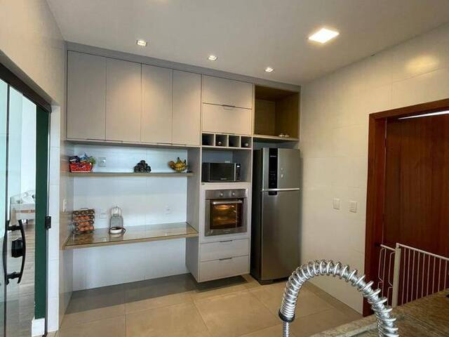 Casa para Venda em Campos dos Goytacazes - 5