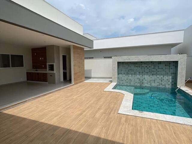 Casa para Venda em Campos dos Goytacazes - 4