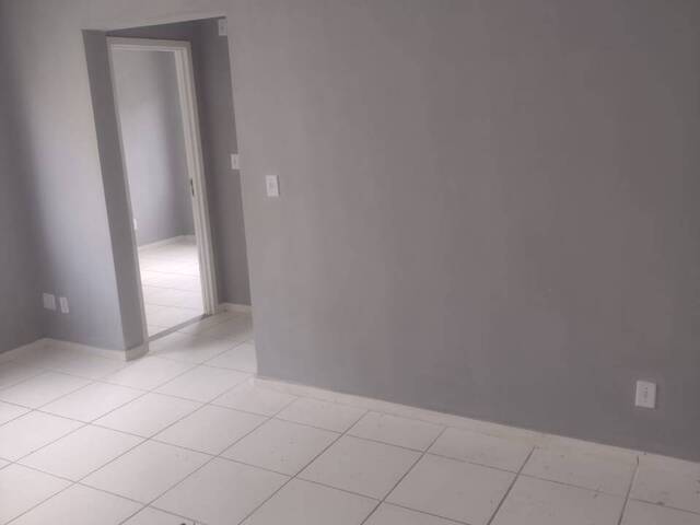 Apartamento para Venda em Campos dos Goytacazes - 4