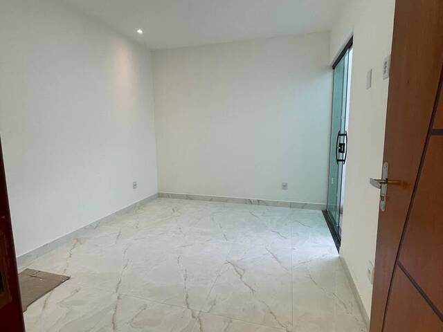 Casa para Venda em Campos dos Goytacazes - 4