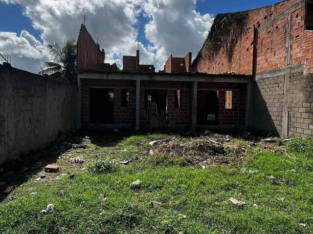 #516 - Casa para Venda em Campos dos Goytacazes - RJ - 2