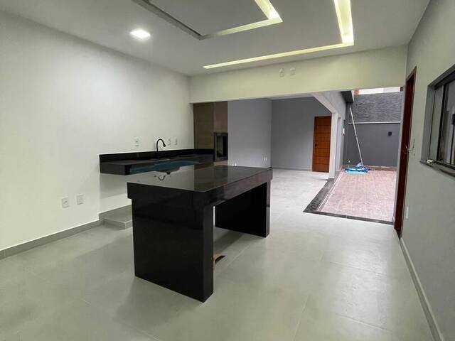 Casa para Venda em Campos dos Goytacazes - 4