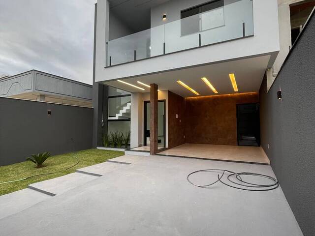 #517 - Casa para Venda em Campos dos Goytacazes - RJ - 1