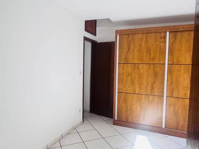 Casa para Venda em Campos dos Goytacazes - 5