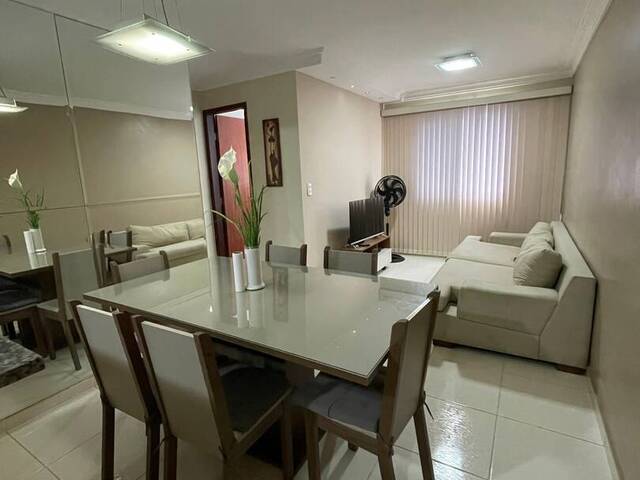 #522 - Apartamento para Venda em Campos dos Goytacazes - RJ - 2