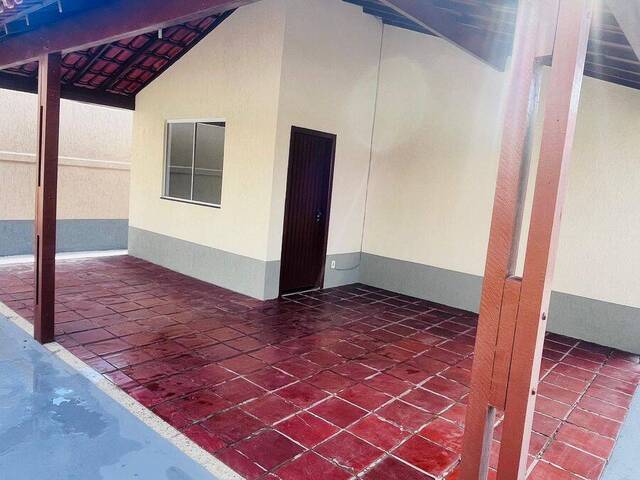 #527 - Casa para Locação em Campos dos Goytacazes - RJ - 1
