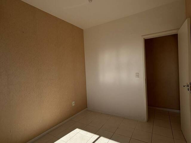 Apartamento para Venda em Campos dos Goytacazes - 4