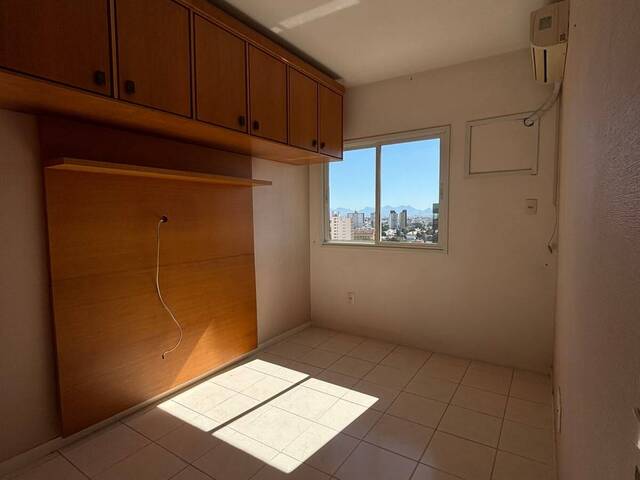 Apartamento para Venda em Campos dos Goytacazes - 3
