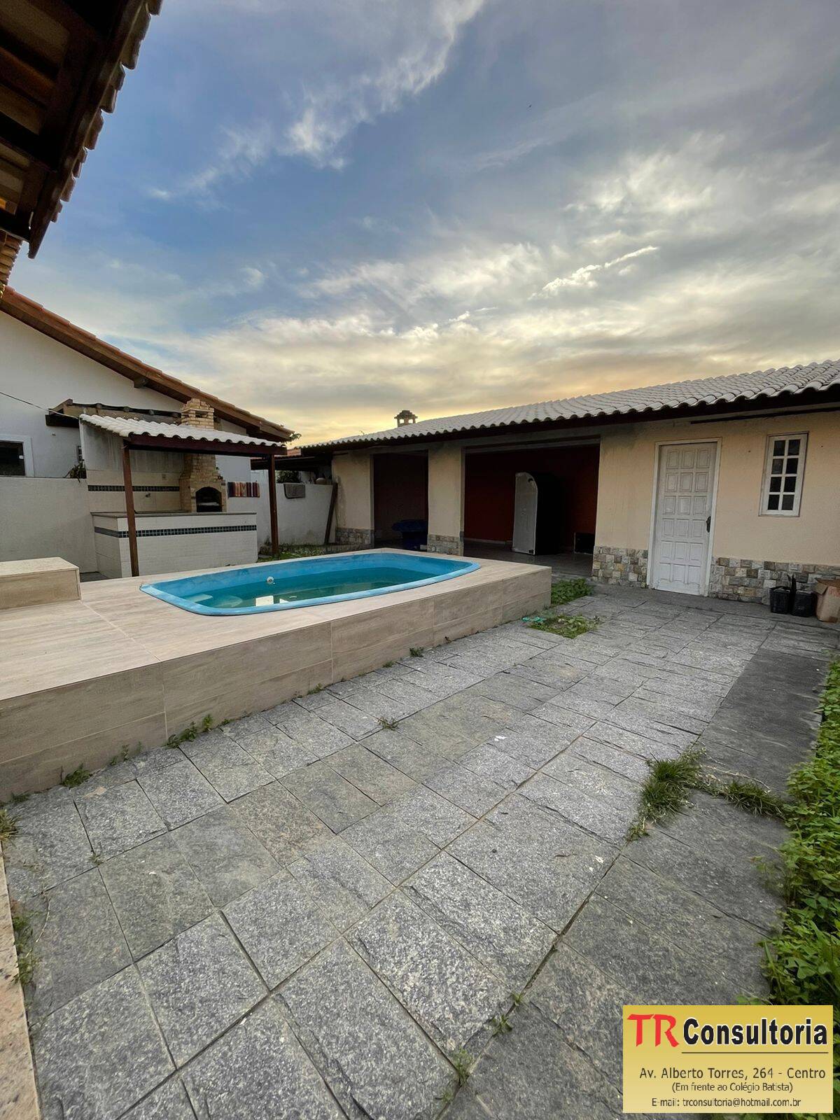 Casa à venda no Condomínio Castanheira, Parque Pecuária