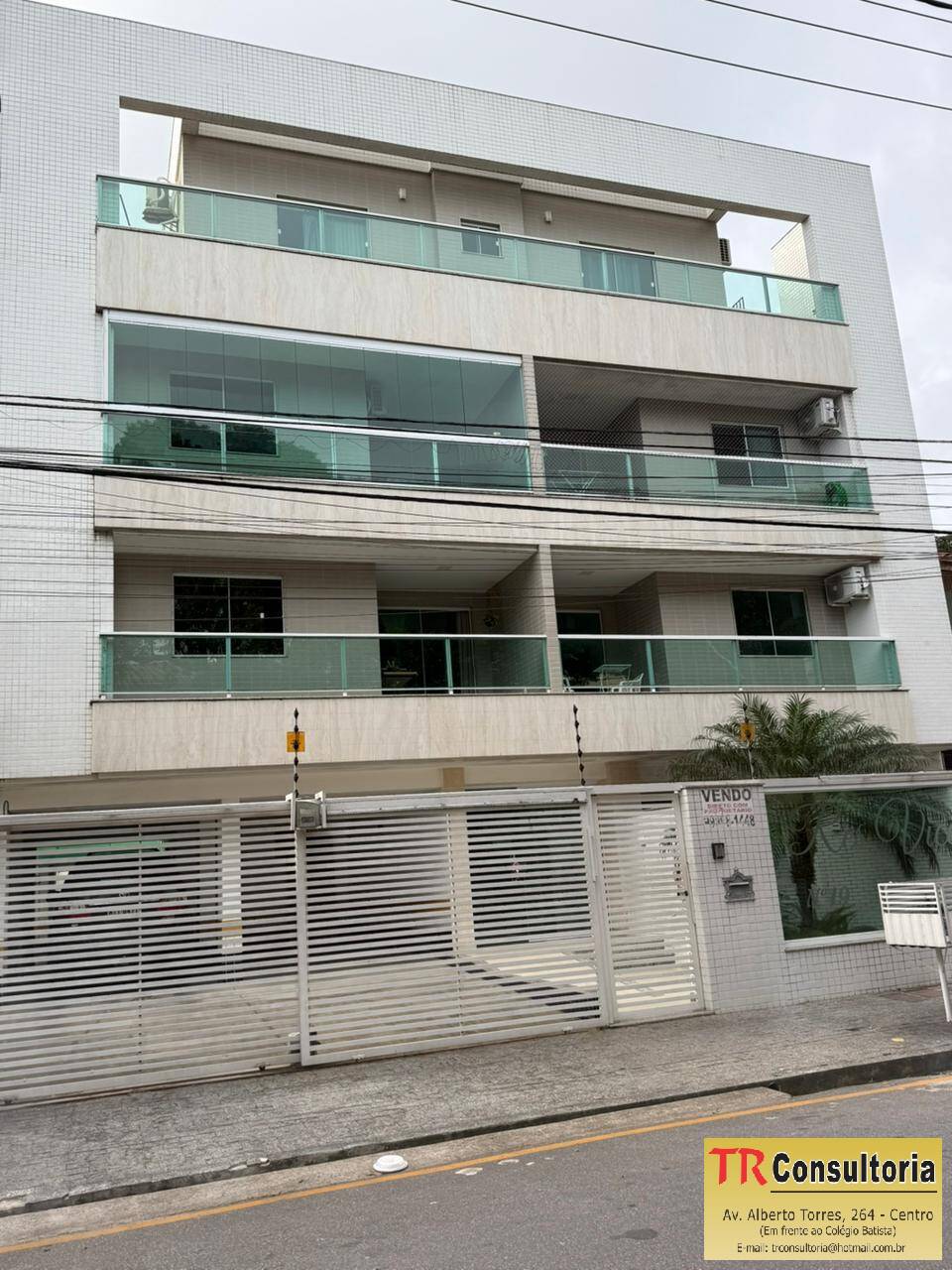 Apartamento no Flamboyant.