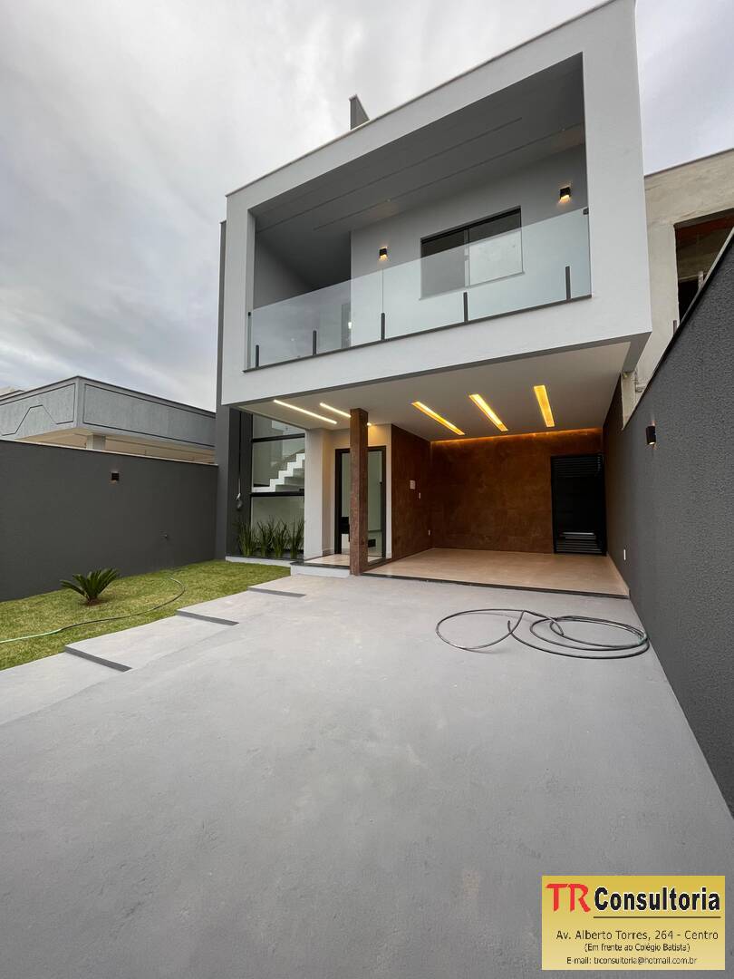 VENDO CASA NO FLAMBOYANT